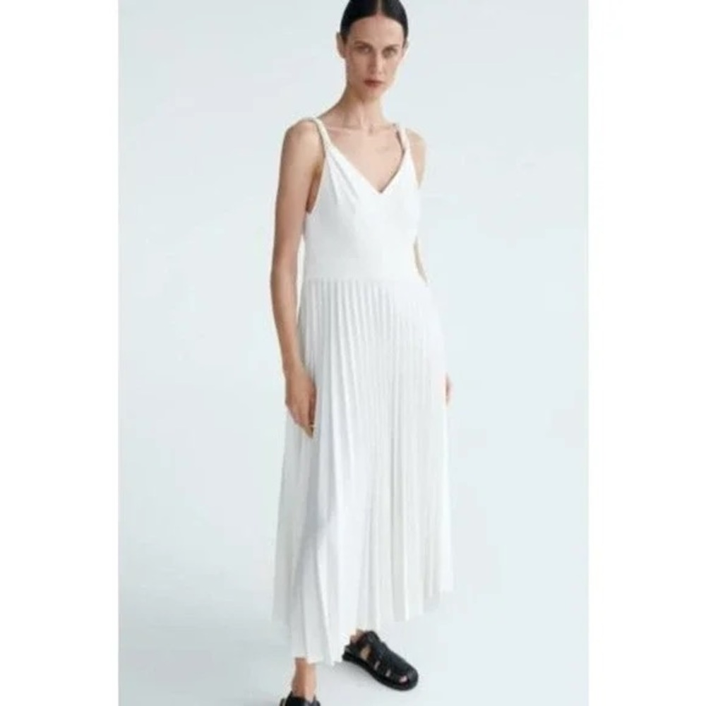 NWT ZARA PLEATED MAXI DRESS WITH TWISTED STRAPS WHITE (S)
